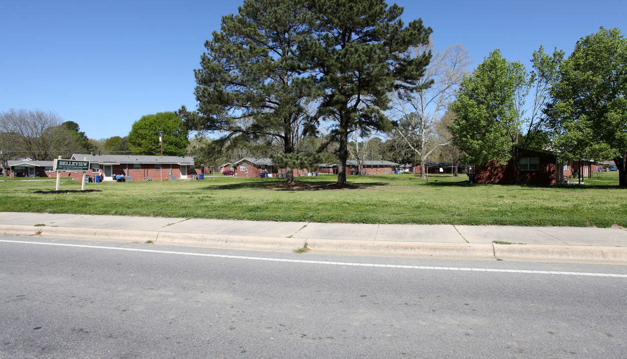 Belleview Apartments in Selma, NC - Building Photo