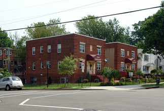 4200-4202 Grant St NE in Washington, DC - Building Photo - Building Photo