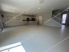 2845 E Sands Dr in Phoenix, AZ - Building Photo - Building Photo