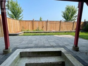 58 Clamerten Rd in Whitchurch-Stouffville, ON - Building Photo - Building Photo