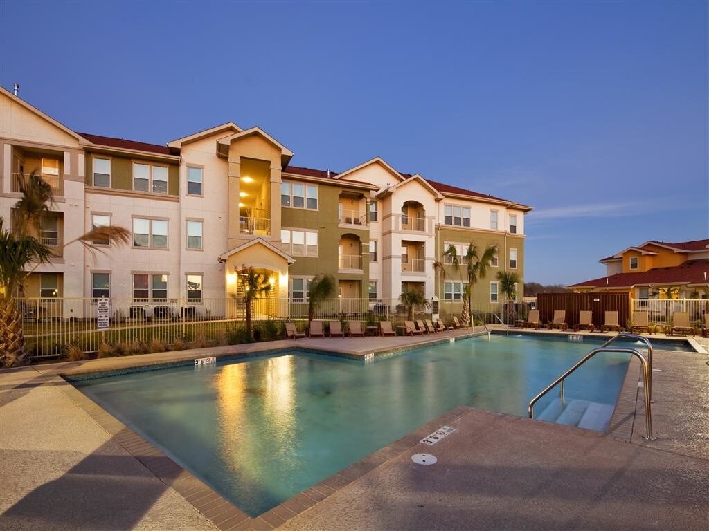 La Terraza Apartments Laredo, TX Apartments For Rent