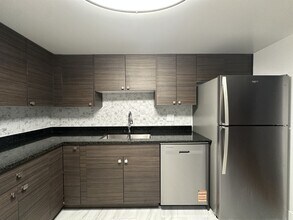 525 N Quentin Rd in Palatine, IL - Building Photo - Building Photo