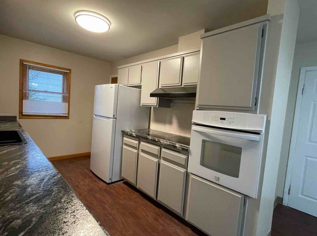 Charming 3 Bed, 2 Bath Home Near CSU & Old Town Fort Collins! in Fort Collins, CO - Building Photo - Building Photo