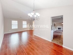 5222 Biffle Rd in Stone Mountain, GA - Building Photo - Building Photo