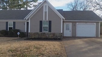 6235 Shade Tree Dr in Bartlett, TN - Building Photo