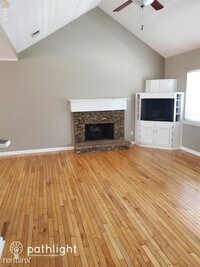 55 Lakefront Dr photo'