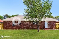 2529 McArthur Dr photo'