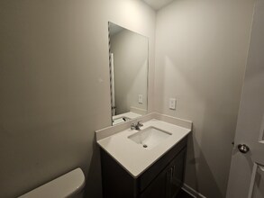 3985 Holland Grv Rd in Lawrenceville, GA - Building Photo - Building Photo