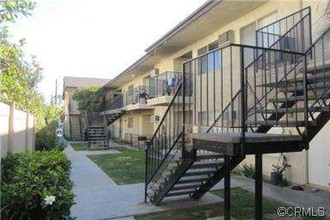 415 Pomelo Ave in Monterey Park, CA - Building Photo - Building Photo