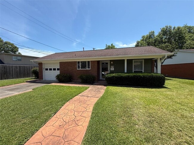 property at 4138 Donna Lynn Dr