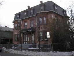 16-18 Flint St in Somerville, MA - Foto de edificio