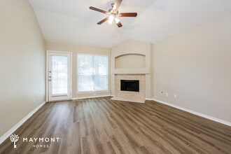 2221 Nicholas Crossing in Conroe, TX - Building Photo - Building Photo