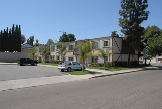 612 M Ave in National City, CA - Building Photo - Building Photo