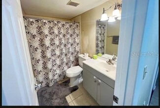 4427 SW 21st Ln in Gainesville, FL - Building Photo - Building Photo