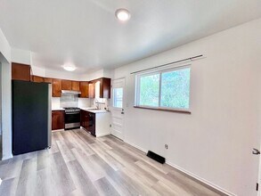2428 Clearview Ave in Fort Collins, CO - Building Photo - Building Photo
