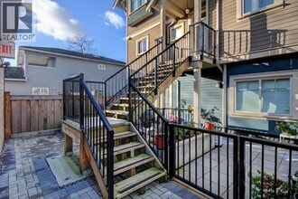 7168 Stride Ave in Burnaby, BC - Building Photo - Building Photo