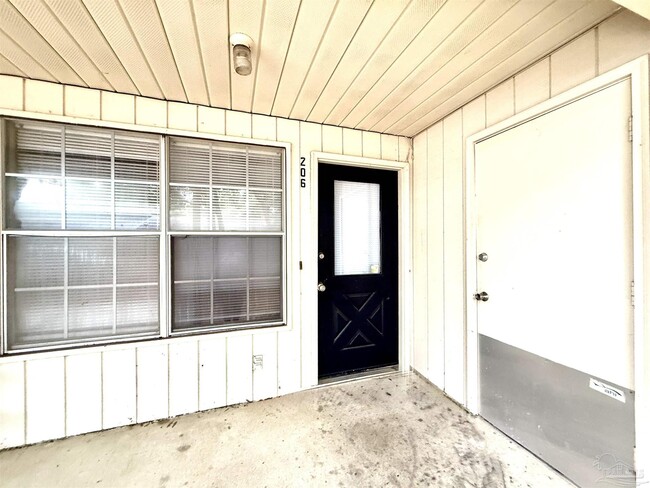 6288 Hamilton Bridge Rd in Milton, FL - Building Photo - Building Photo