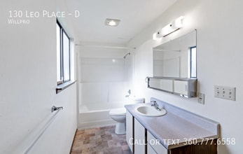 130 Leo Pl in Enumclaw, WA - Building Photo - Building Photo