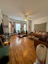 630 W Patterson Ave in Chicago, IL - Foto de edificio - Building Photo
