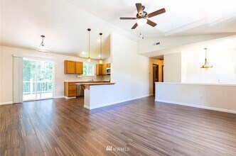 9126 147th St Ct NW in Gig Harbor, WA - Building Photo - Building Photo