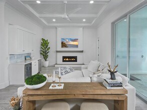 1448 10th St N in Naples, FL - Building Photo - Building Photo