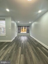 6716 Cobbs Creek Pkwy in Philadelphia, PA - Building Photo - Building Photo