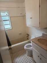1043 30th St NW in Winter Haven, FL - Building Photo - Building Photo