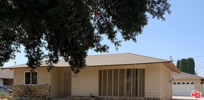 17143 Athol St in Fontana, CA - Building Photo - Building Photo