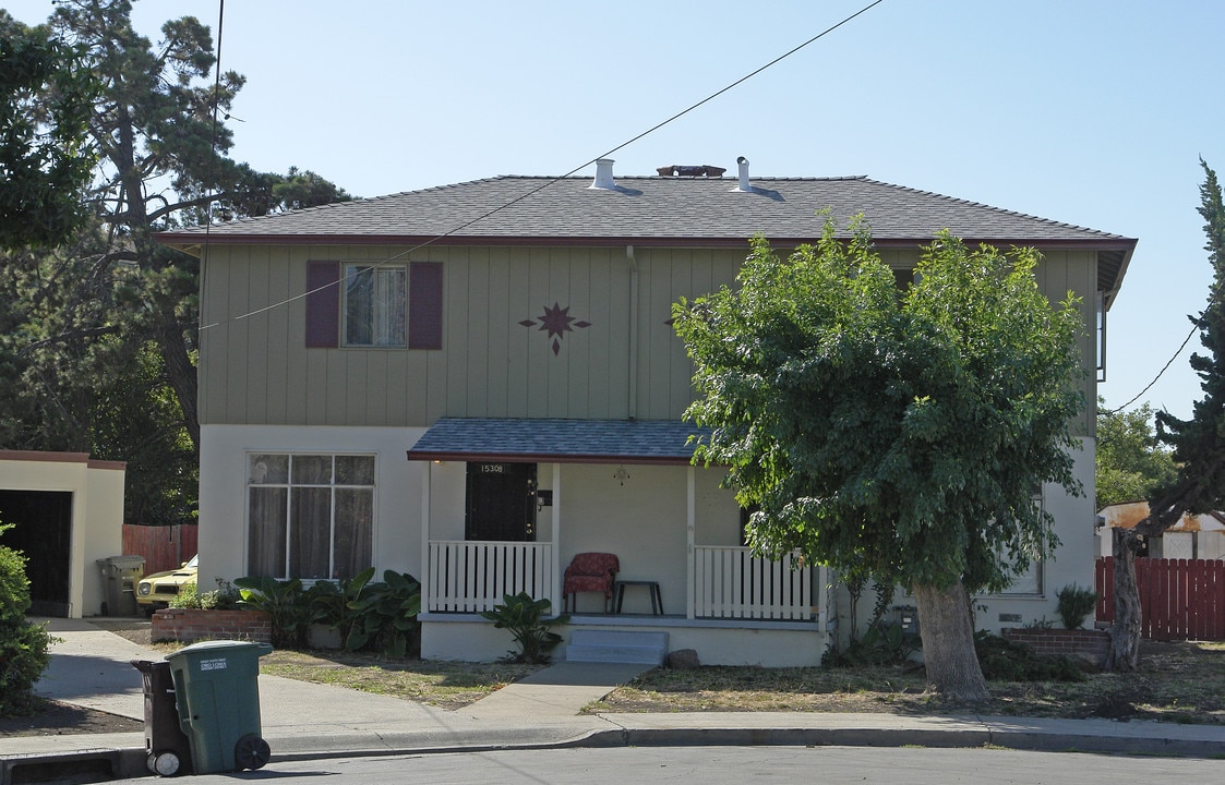 15308-15310 Upton Ave in San Leandro, CA - Building Photo