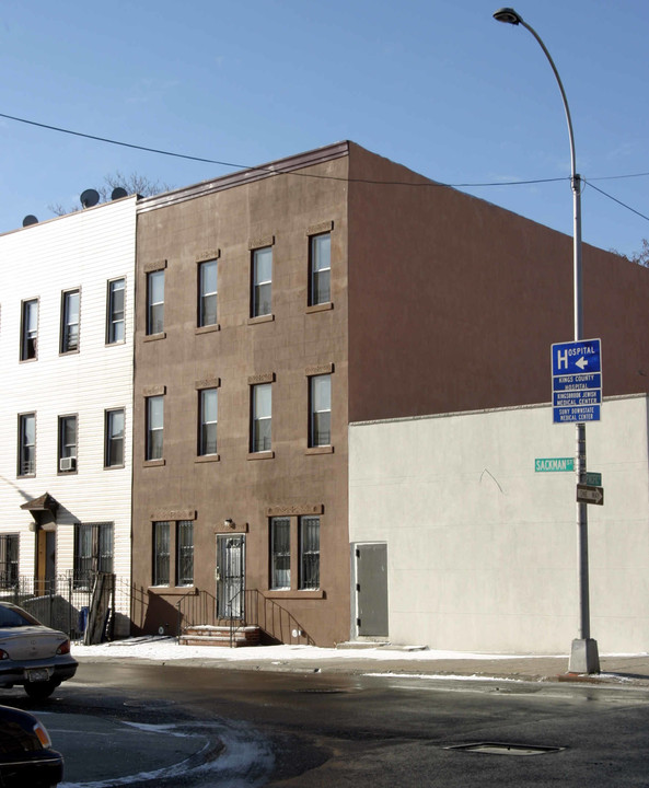 134 Sackman St in Brooklyn, NY - Building Photo