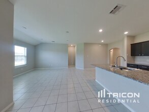 921 Horton St in Fate, TX - Building Photo - Building Photo