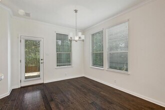 503 S Meadowlark St in Austin, TX - Building Photo - Building Photo