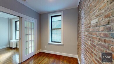 336 E 18th St in New York, NY - Building Photo - Building Photo