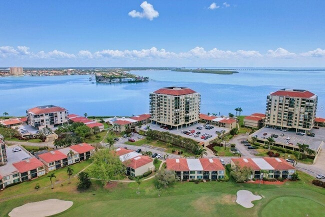 property at 6322 Palma Del Mar Blvd S