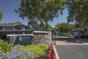 Vue at the Lake Apartments