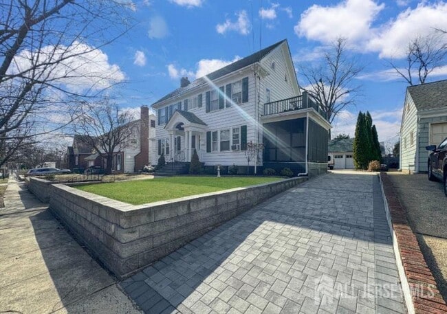 67 Pleasant Ave in Edison, NJ - Building Photo - Building Photo