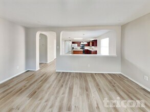 231 Cardinal Way in San Antonio, TX - Building Photo - Building Photo