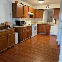 130 Imperial Ct in Carlisle, PA - Building Photo