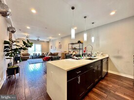 922-26 N 17th St in Philadelphia, PA - Building Photo