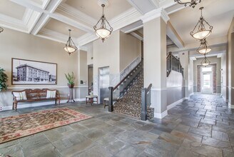 202 Rosenberg St in Galveston, TX - Foto de edificio - Building Photo