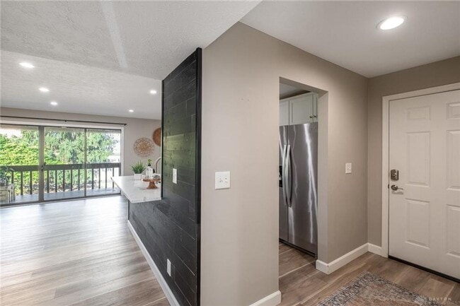 6067 Hackamore Trail in Dayton, OH - Building Photo - Building Photo