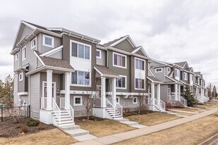 Lankspur Landing in Edmonton, AB - Building Photo