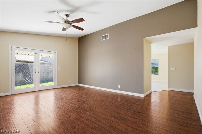 5221 Percheron St in Las Vegas, NV - Building Photo - Building Photo