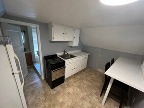 3603 Kent Rd, Unit 3 in Stow, OH - Building Photo - Building Photo