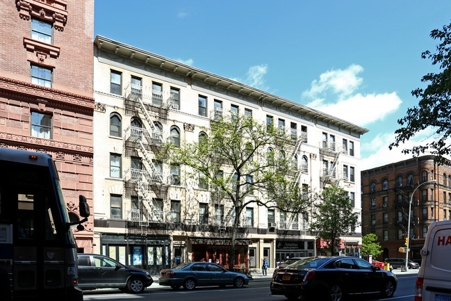 410 Amsterdam Ave in New York, NY - Building Photo - Building Photo