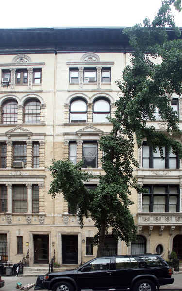 337 W 71st St in New York, NY - Foto de edificio - Building Photo