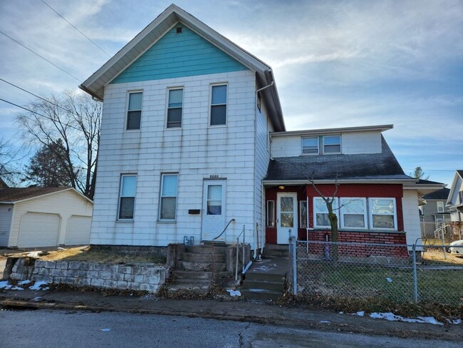 property at 3916 6th Ave