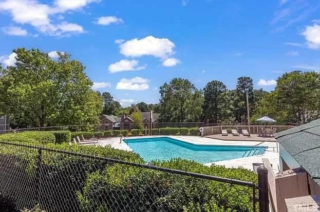 property at 3704 Chimney Ridge Pl