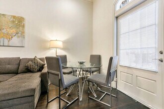 1014 Canal St in New Orleans, LA - Building Photo - Building Photo