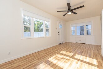 4615 E Mountain View Dr in San Diego, CA - Building Photo - Building Photo